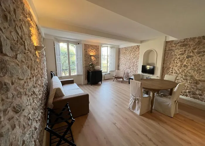 Bel Appartement Lumineux au Coeur du Suquet